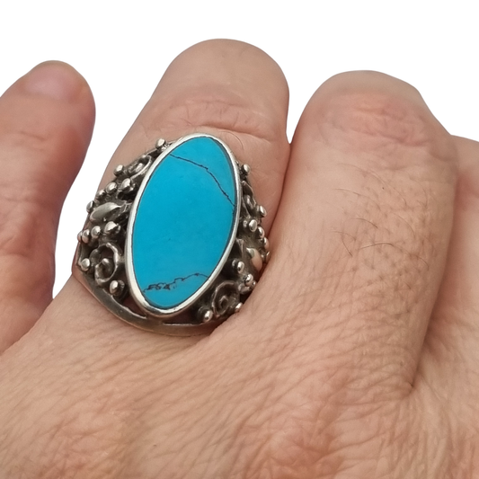 Anillo boho vintage en plata 925 con cabujón azul y filigrana ornamental, circa 1980–1990