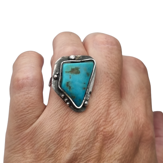 Handcrafted Boho silver ring with triangular turquoise, organic ethnic design, 80s