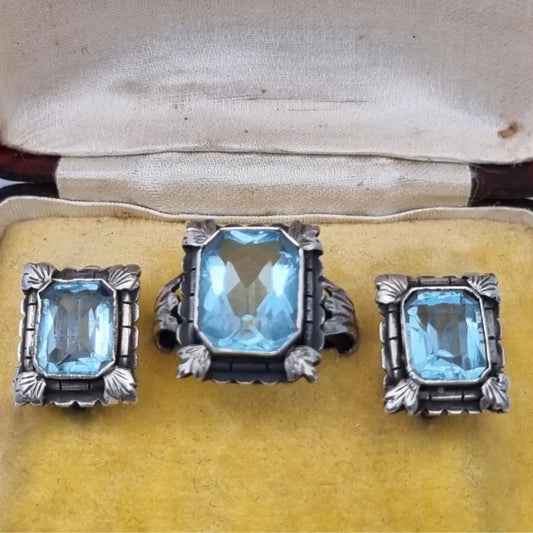 anillo - LaBizarreSusu