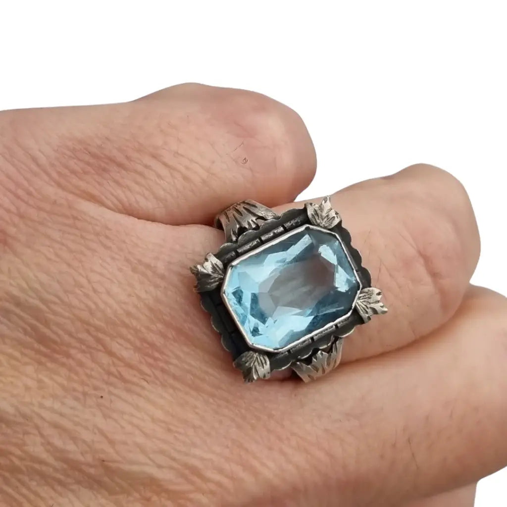 anillo - LaBizarreSusu
