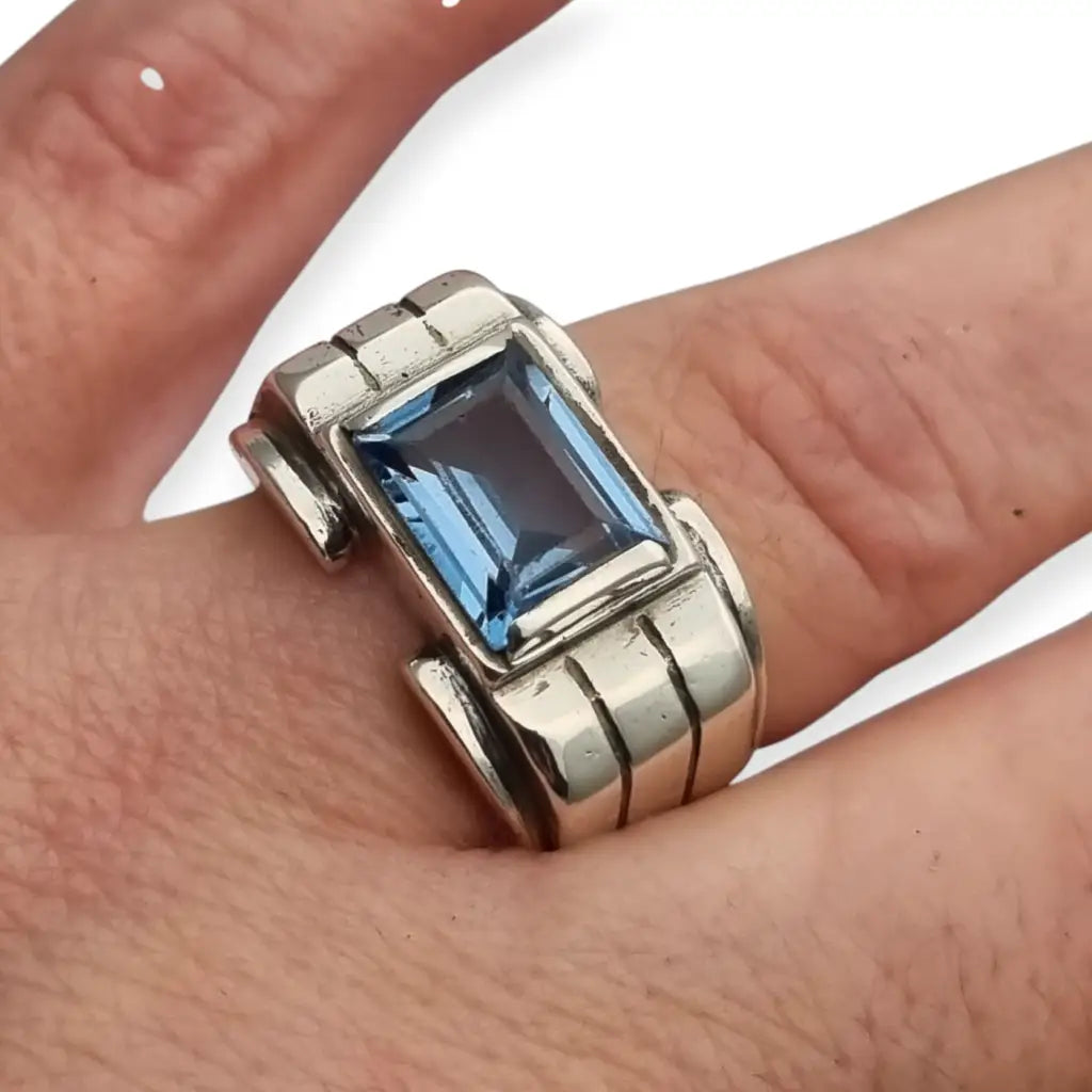 Anillo antiguo Art Déco francés de los años 40-50 en plata maciza con piedra