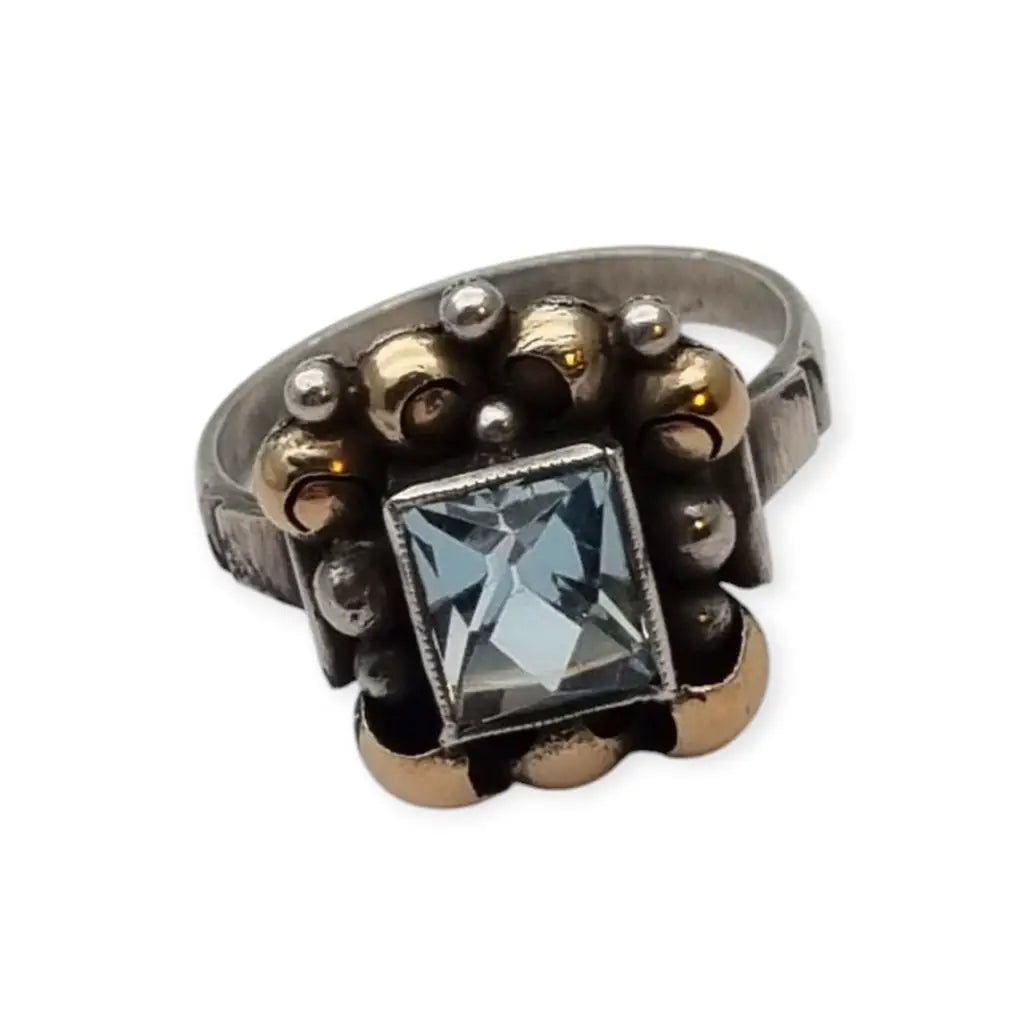 Anillo Art Déco Catalán en Plata y Oro con Aguamarina Simulada. Años 40.