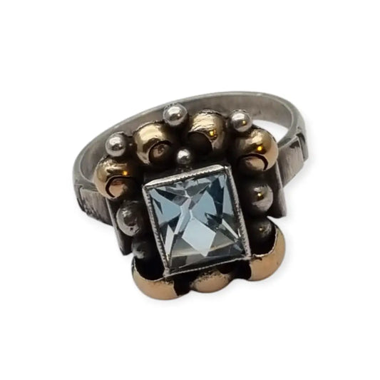 Anillo Art Déco Catalán en Plata y Oro con Aguamarina Simulada. Años 40.