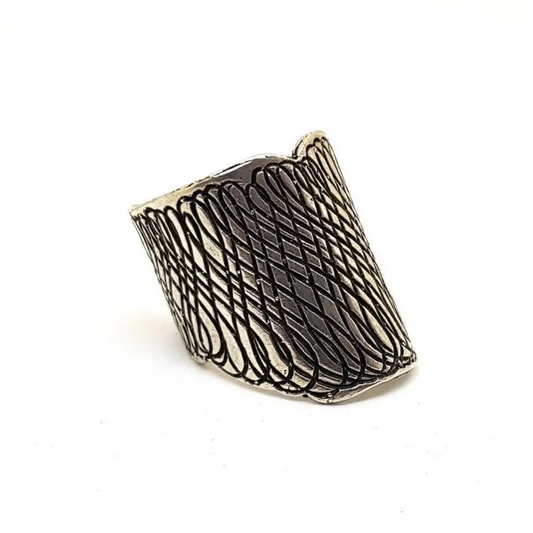 Anillo brutalista de plata ancho ajustable 1990 Joyería antigua y vintage.