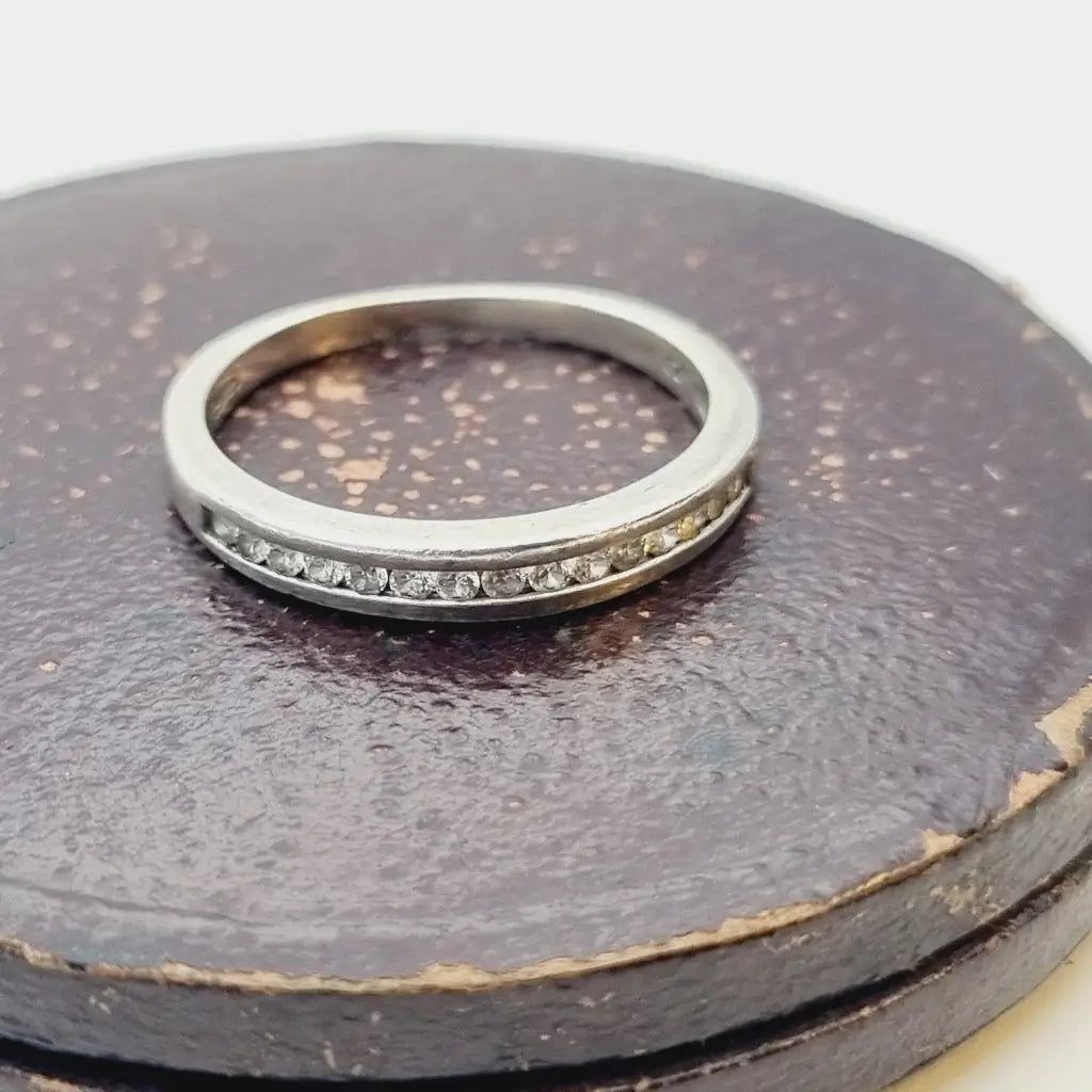 Anillo de eternidad vintage anillo art déco blanco