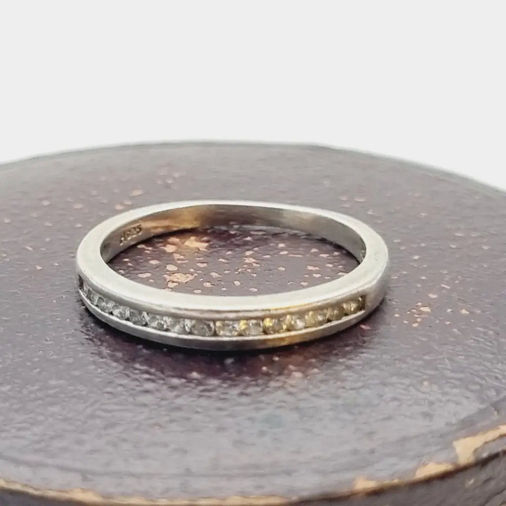 Anillo de eternidad vintage anillo art déco blanco