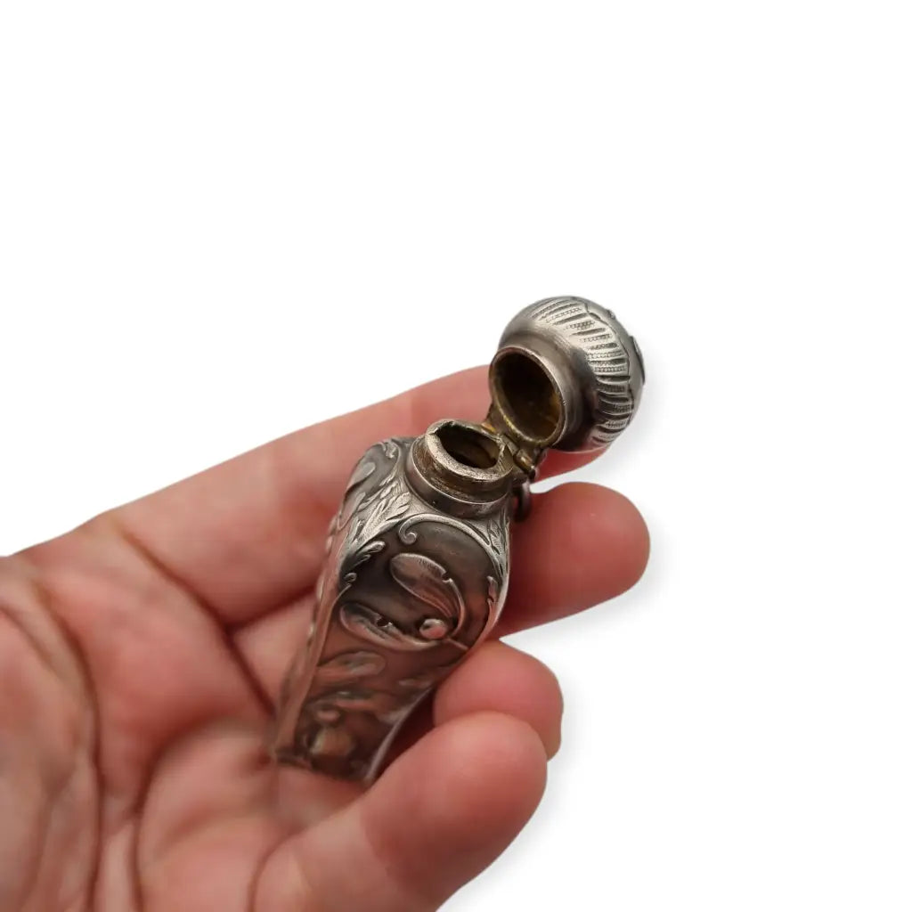 Antiguo perfumero de plata Art Nouveau Francia circa 1900 para coleccionistas.