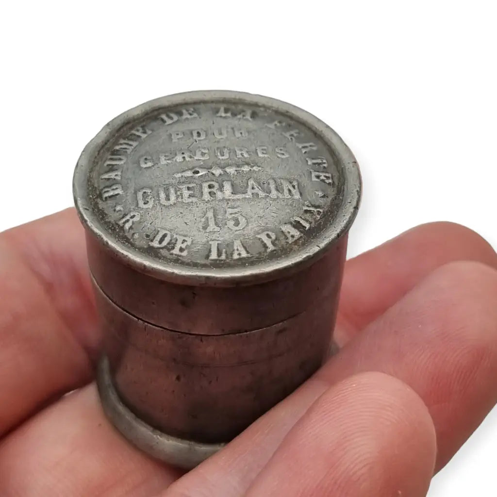 “Baume de la Ferté” Contenedor ungüento peltre Guerlain FRANCIA 1880