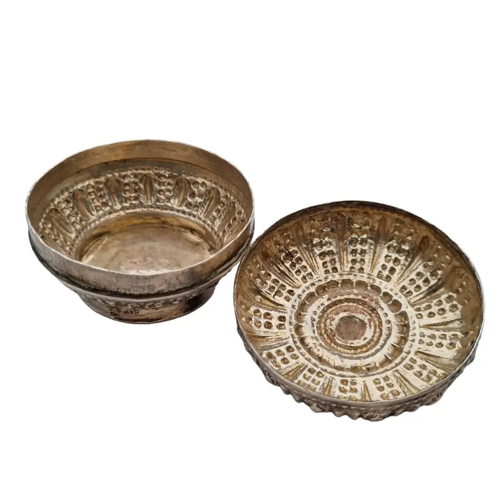 Caja de plata ley joyas orientales repujadas caja vintage con flores grabadas