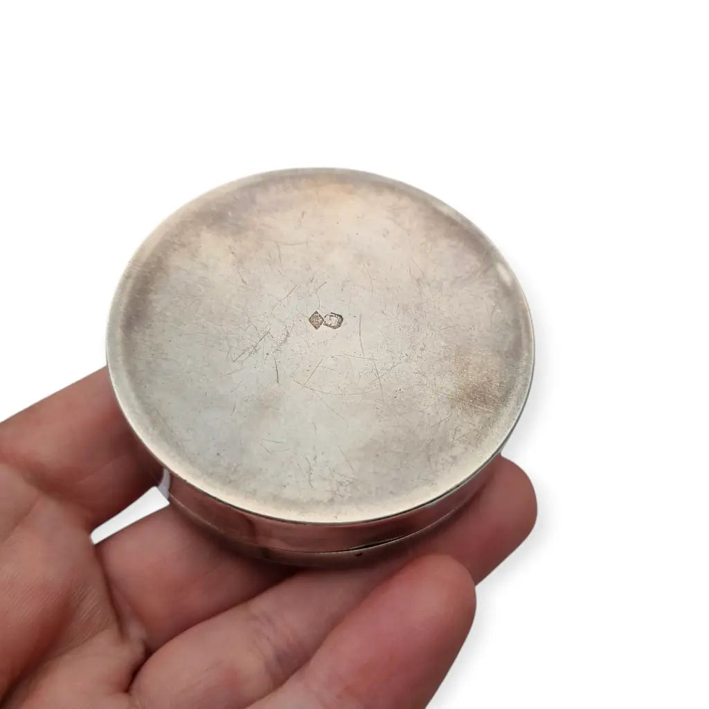 Caja de plata y guilloché sello Minerva francés EG&Cie (Eugène Gilbert) 1910.