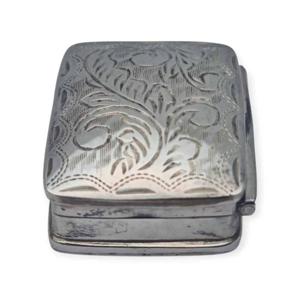 Caja rectangular de plata 925 grabada a mano pastillero vintage circa 1990.