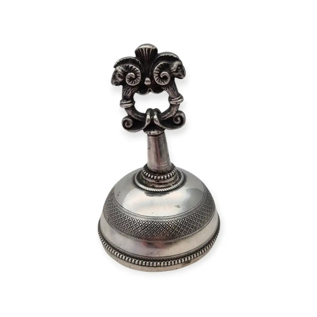 Campanilla de plata maciza con cabezas carnero circa 1950-60 diseño