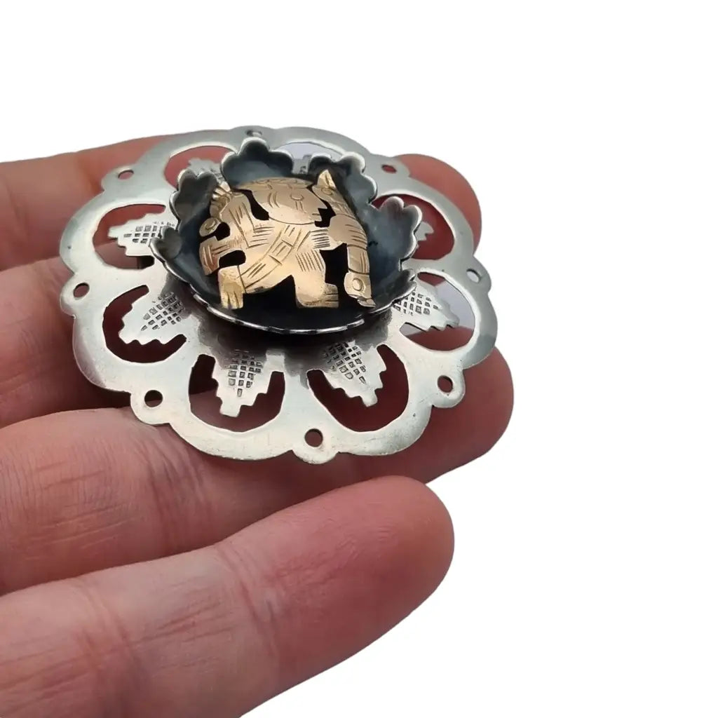 Colgante y broche vintage de plata ley peruana oro 18 k joyería inca