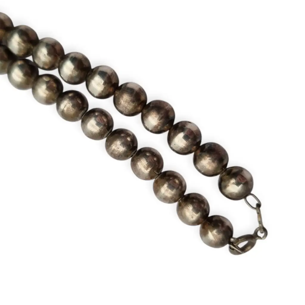 Collar italiano vintage en plata 925 con colgantes de corazones y cuentas