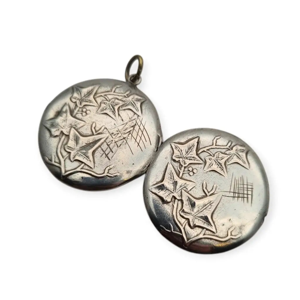 Guardapelo antiguo en plata 800 con hojas de hiedra Art Nouveau Ideal regalos.