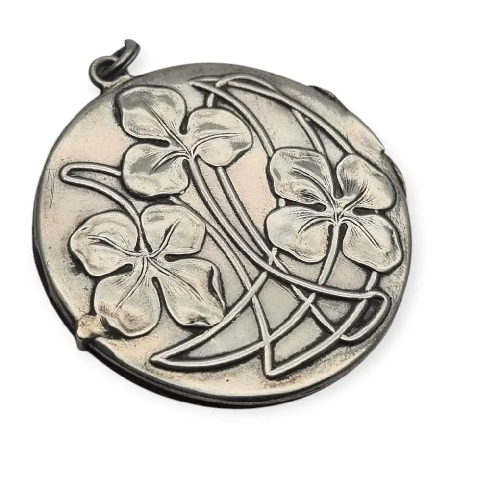 Guardapelo redondo Art Nouveau en plata 800 con flores. - LaBizarreSusu