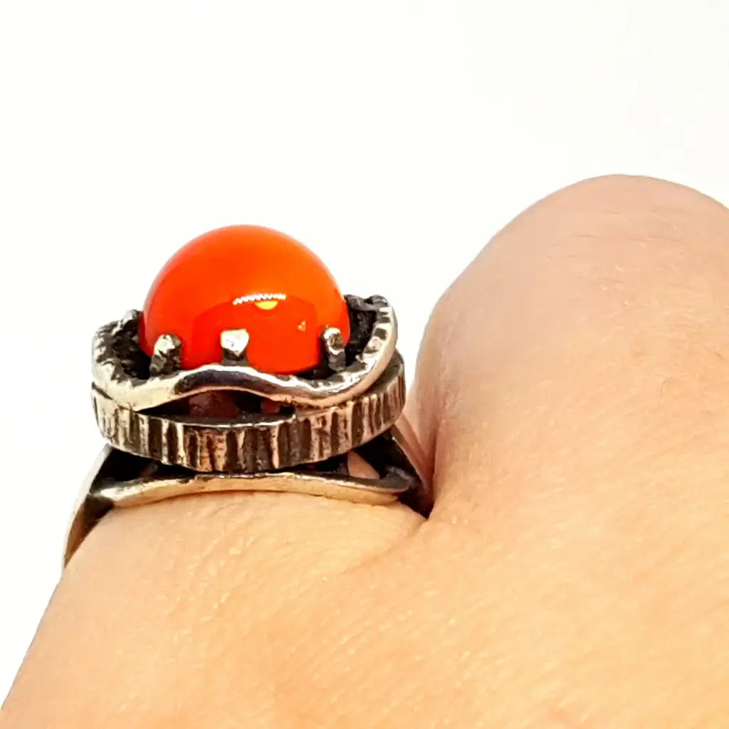 Anillo de plata boho para mujer anillo piedra roja regalos mamá.