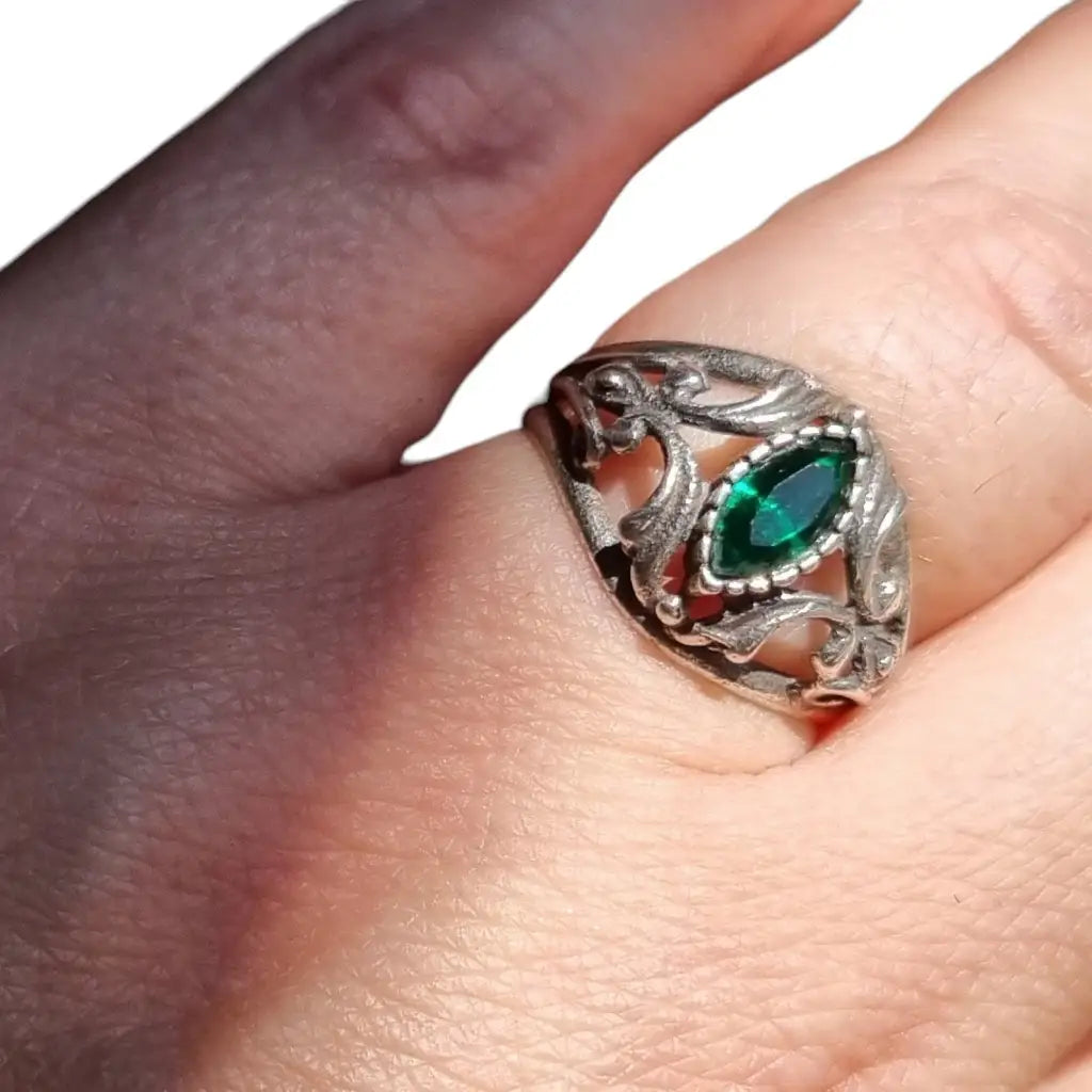 Victorian silver ring vintage green ring silver rings for women LaBizarreSusu