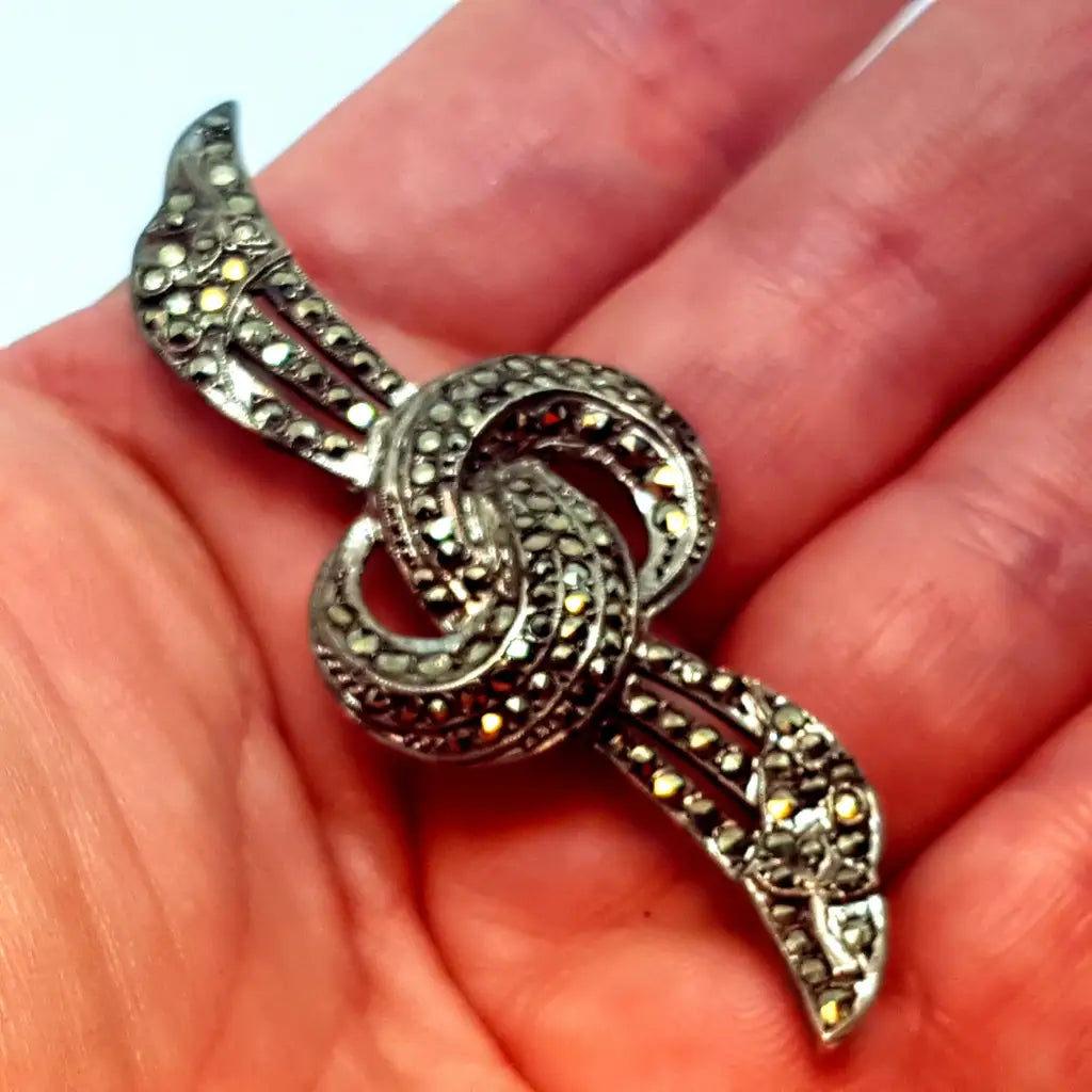 Broche de Plata Marcasiltes pin vintage modernista regalos para mujer