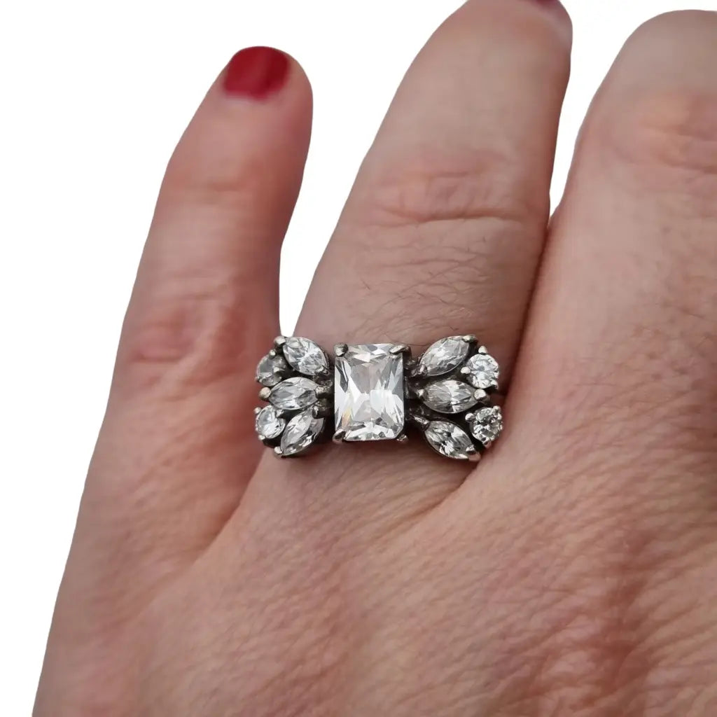 Anillo de compromiso antiguo sales