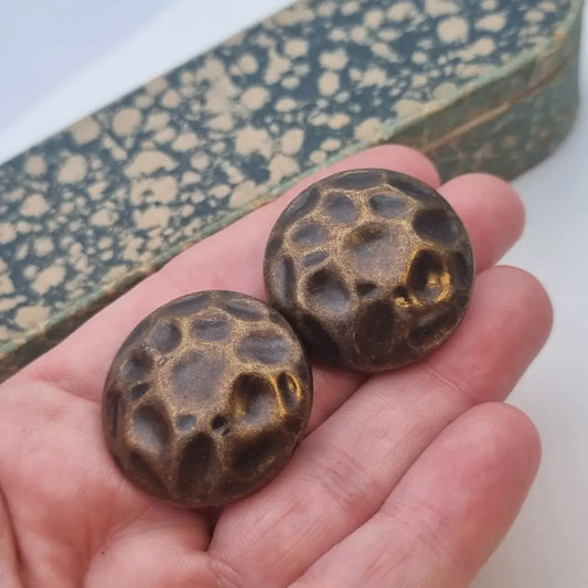 Pendientes vintage NOS grandes y redondos de los años 80 colores metálicos