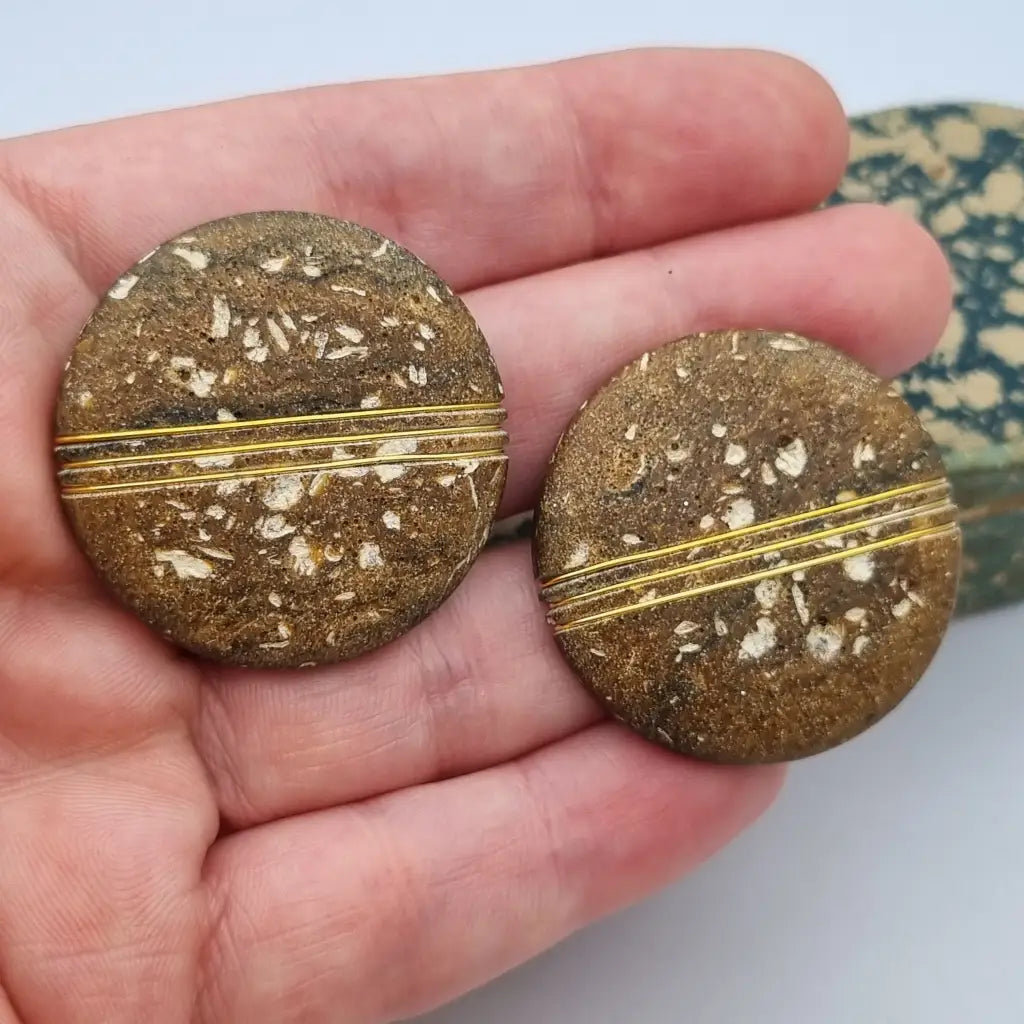 Pendientes vintage NOS grandes y redondos de los años 80 marrones dorados
