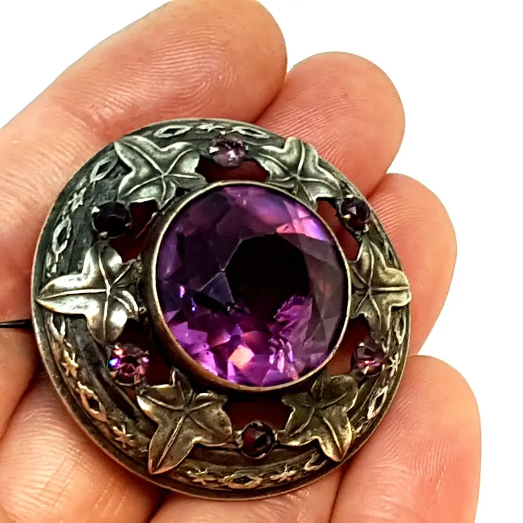 Broche de plata victoriana. Circa 1900. Joyería antigua y vintage.