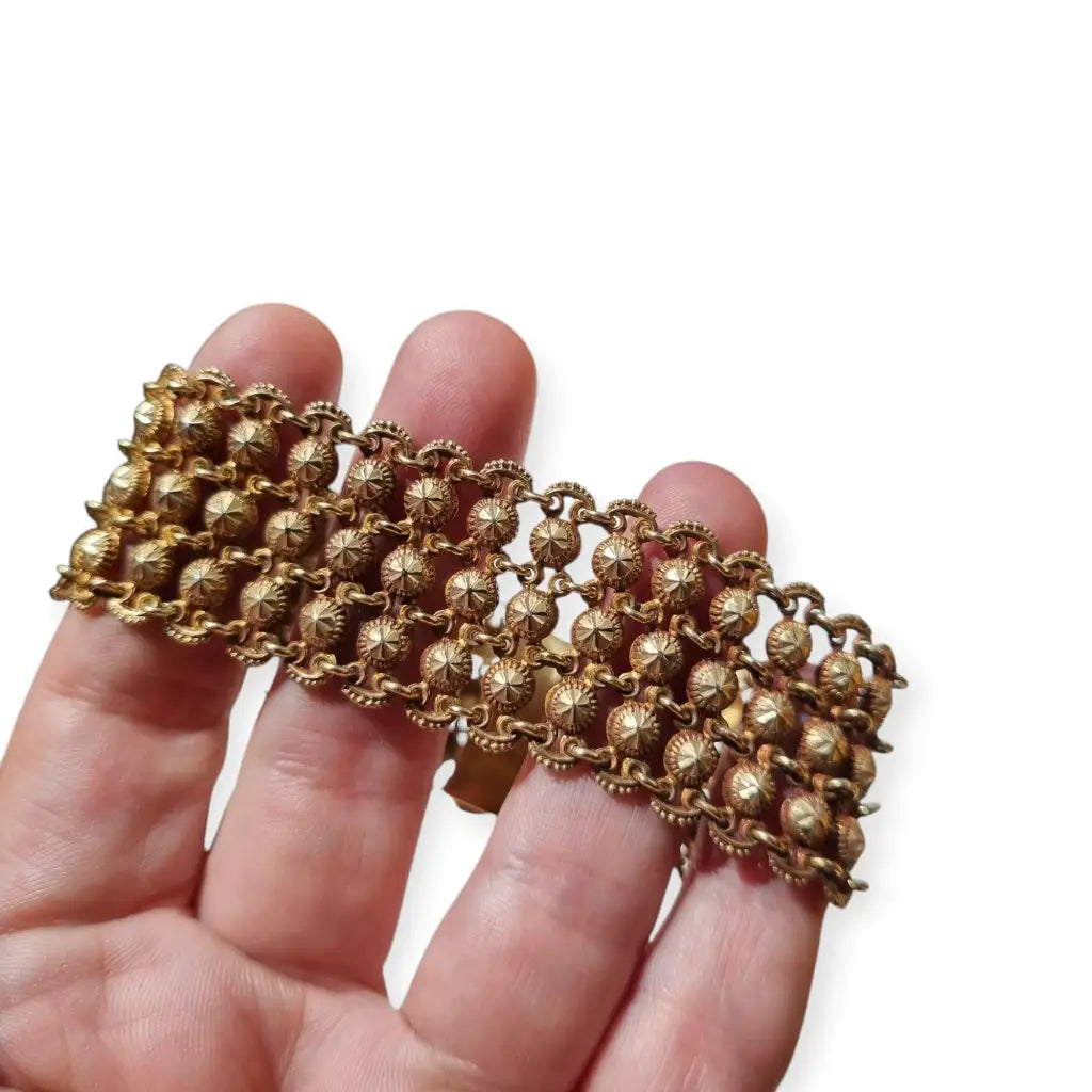 Pulsera antigua de malla plata 800 con esferas repujadas décadas