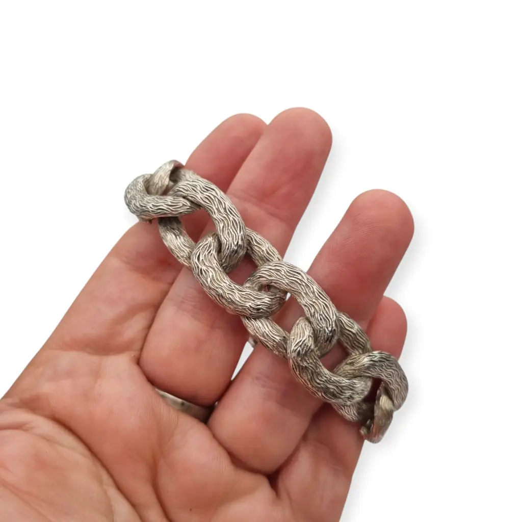 Pulsera vintage brutalista con eslabones texturizados en plata 925 circa