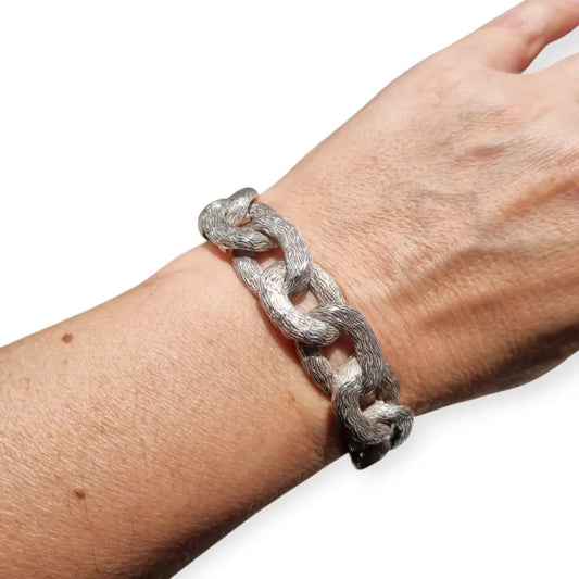Pulsera vintage brutalista con eslabones texturizados en plata 925 circa