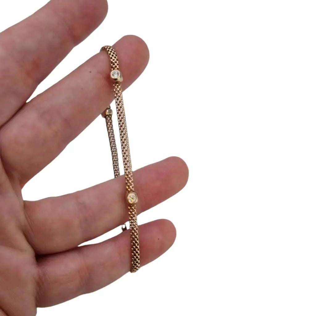 Pulsera vintage para mujer de plata dorada y circonitas.