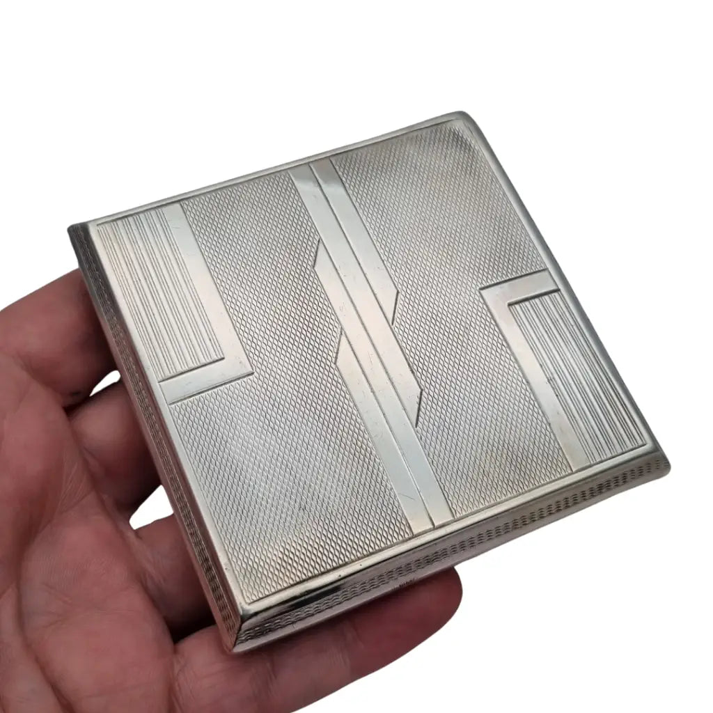 Rara pitillera Art Déco en plata 925 con cerillero integrado y piedra azul