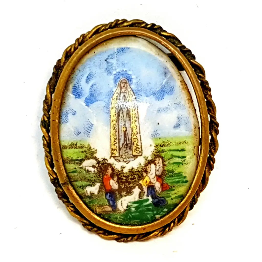 Broche Virgen de Fátima porcelana pintada Limoges colección Joyería