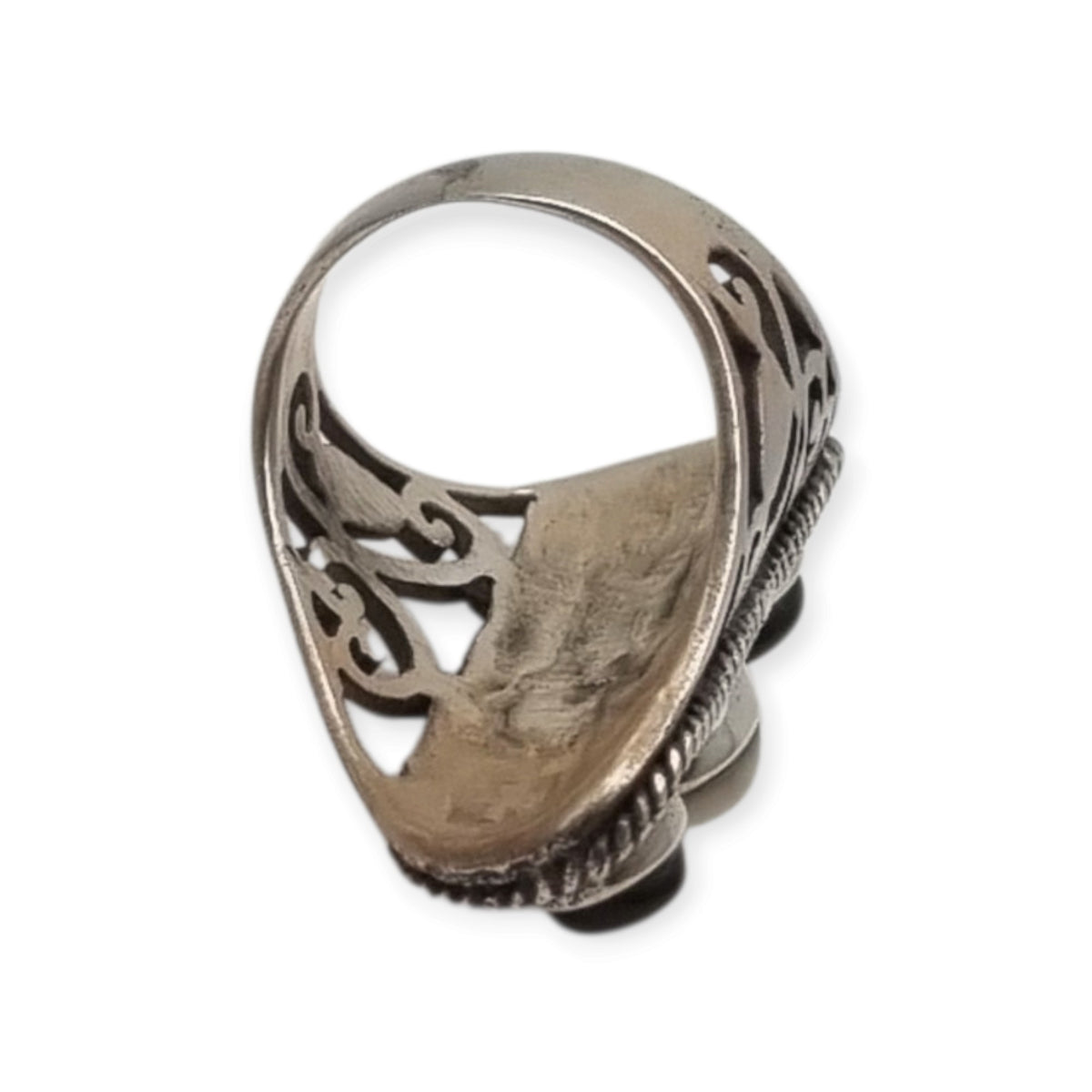 Anillo vintage español de plata 925 estilo boho con ónix y nácar, años 80