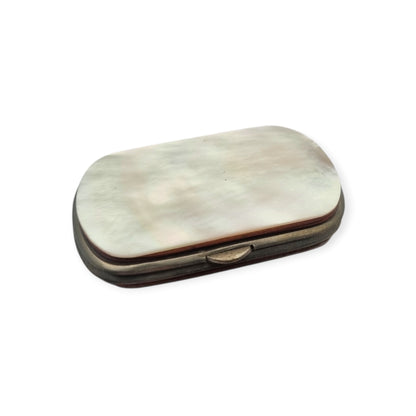 Antique carved mother-of-pearl coin purse, historicist floral style, circa 1900-1910
