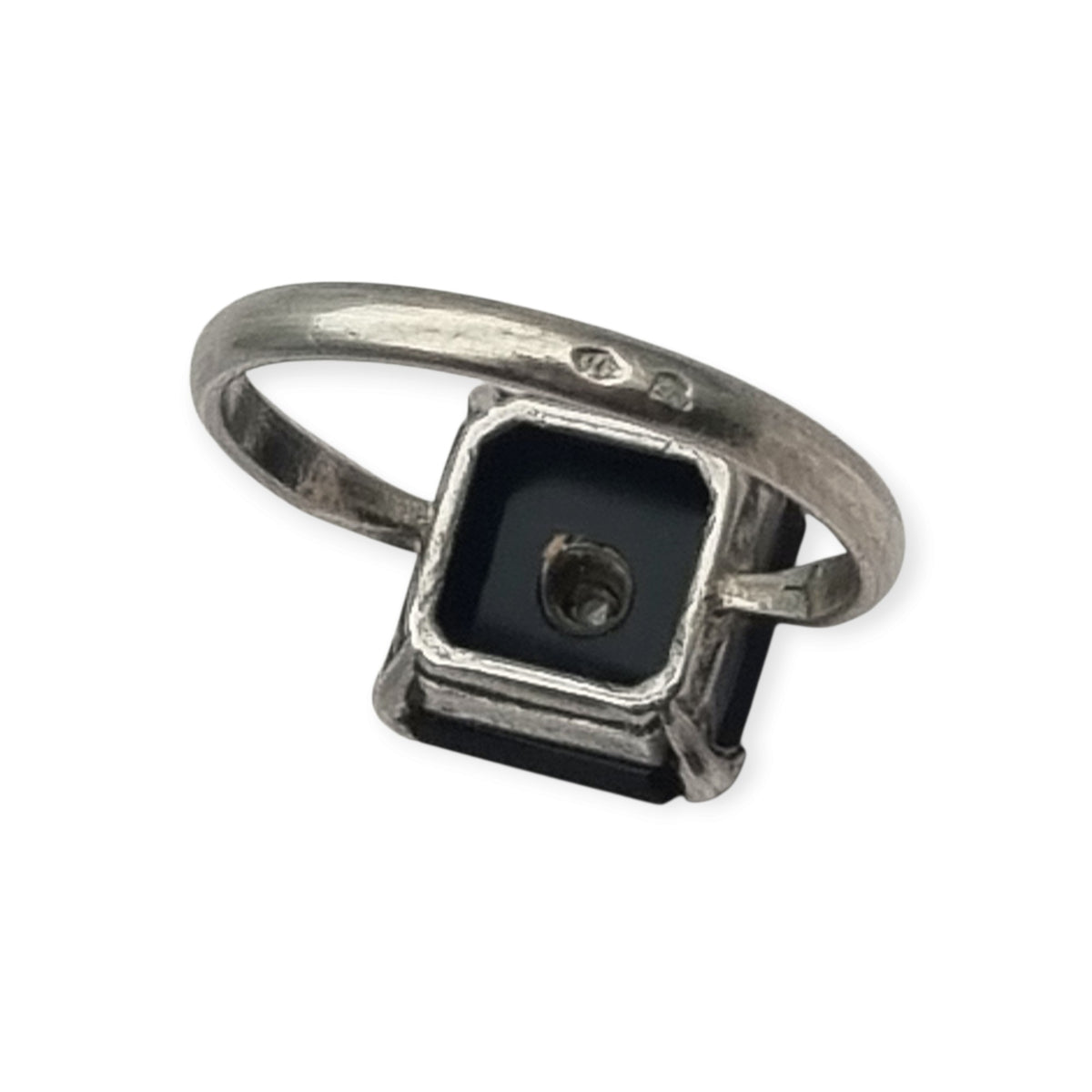 Anillo antiguo Art Déco de plata, ónix negro y topacio, circa 1920-1935
