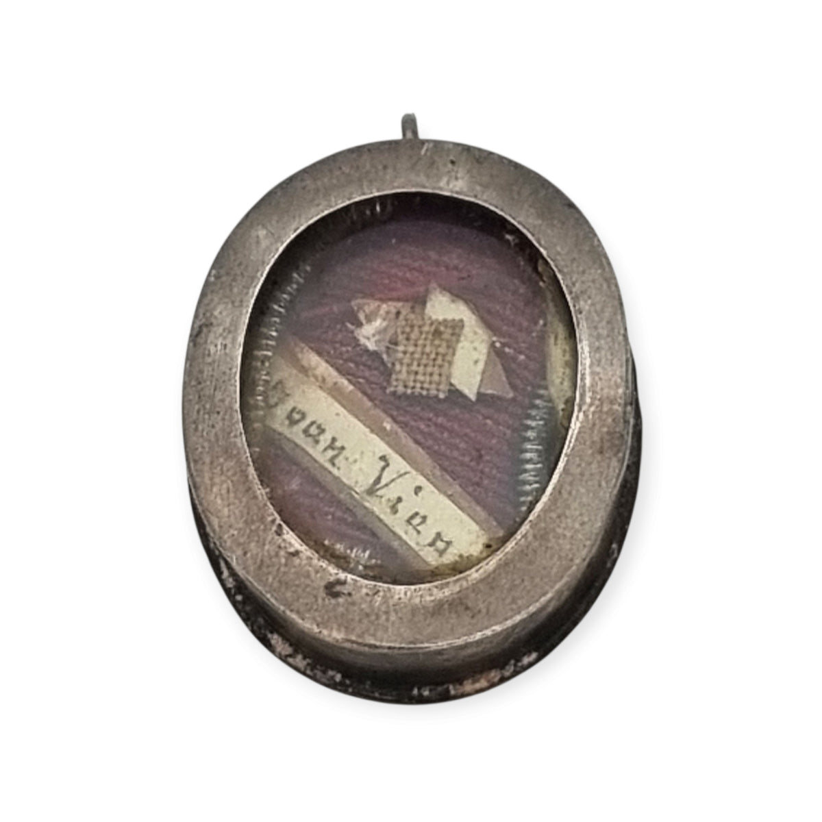 Teca relicario de plata atribuible a San Jean-Marie Vianney, Cura de Ars, Francia, ca. 1870-1925