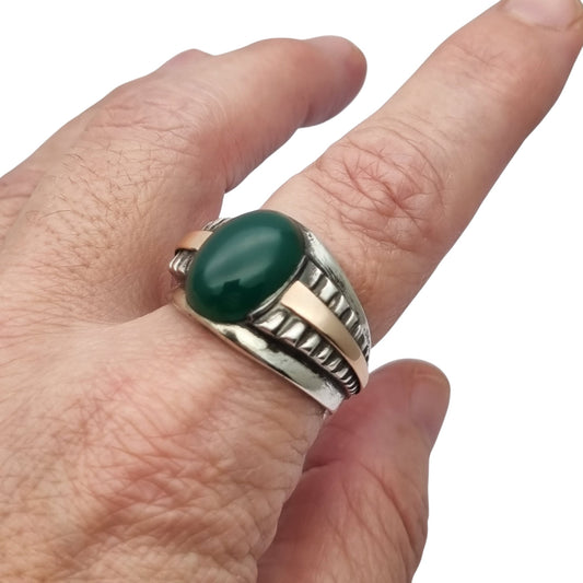 Vintage Men's Classic Silver Ring with Green Chalcedony and Gold Accents, 1960s–70s