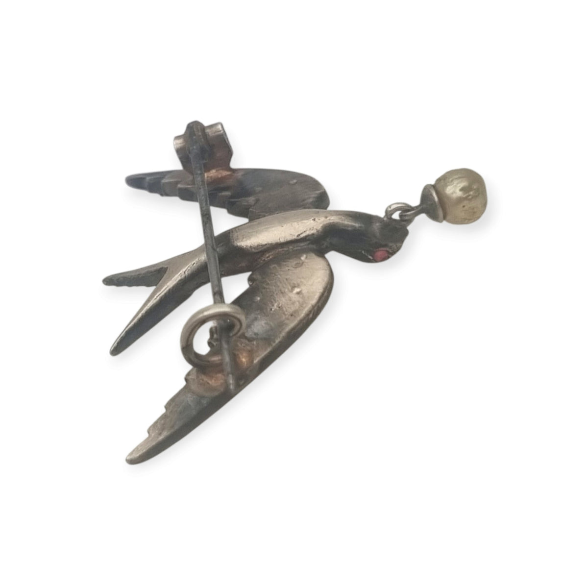 Broche Antiguo Sentimental Victoriano Golondrina de Plata con Pasta Vítrea y Perla, circa 1900