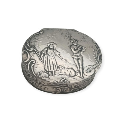 Caja antigua historicista de plata de Hanau con escena pastoril, Alemania, circa 1900