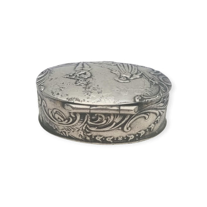 Caja antigua historicista de plata de Hanau con escena pastoril, Alemania, circa 1900