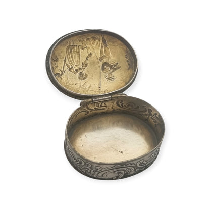 Caja antigua historicista de plata de Hanau con escena pastoril, Alemania, circa 1900