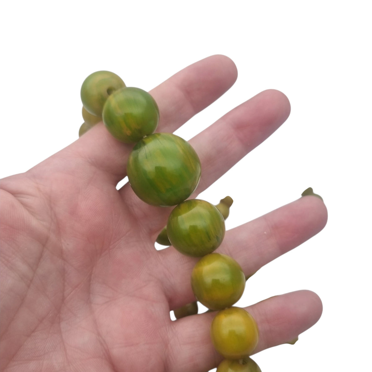 Antique Art Deco apple green bakelite bead necklace, circa 1930
