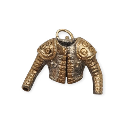 Colgante vintage de plata bicolor con forma de chaquetilla de torero, España, ca. 1990–2000
