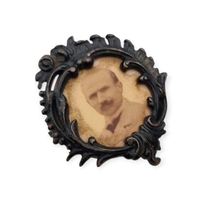 Antique Art Nouveau mourning and sentimental jewelry brooch with photographic portrait, Europe, ca. 1900–1920