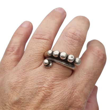 Handmade African ethnic silver ring, spiral design with spheres, 60s-70s