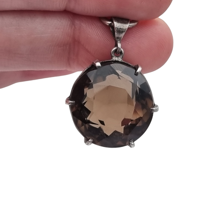 Vintage boho 925 silver pendant with large faceted smoky quartz and openwork setting · Spain, ca. 1980–1990