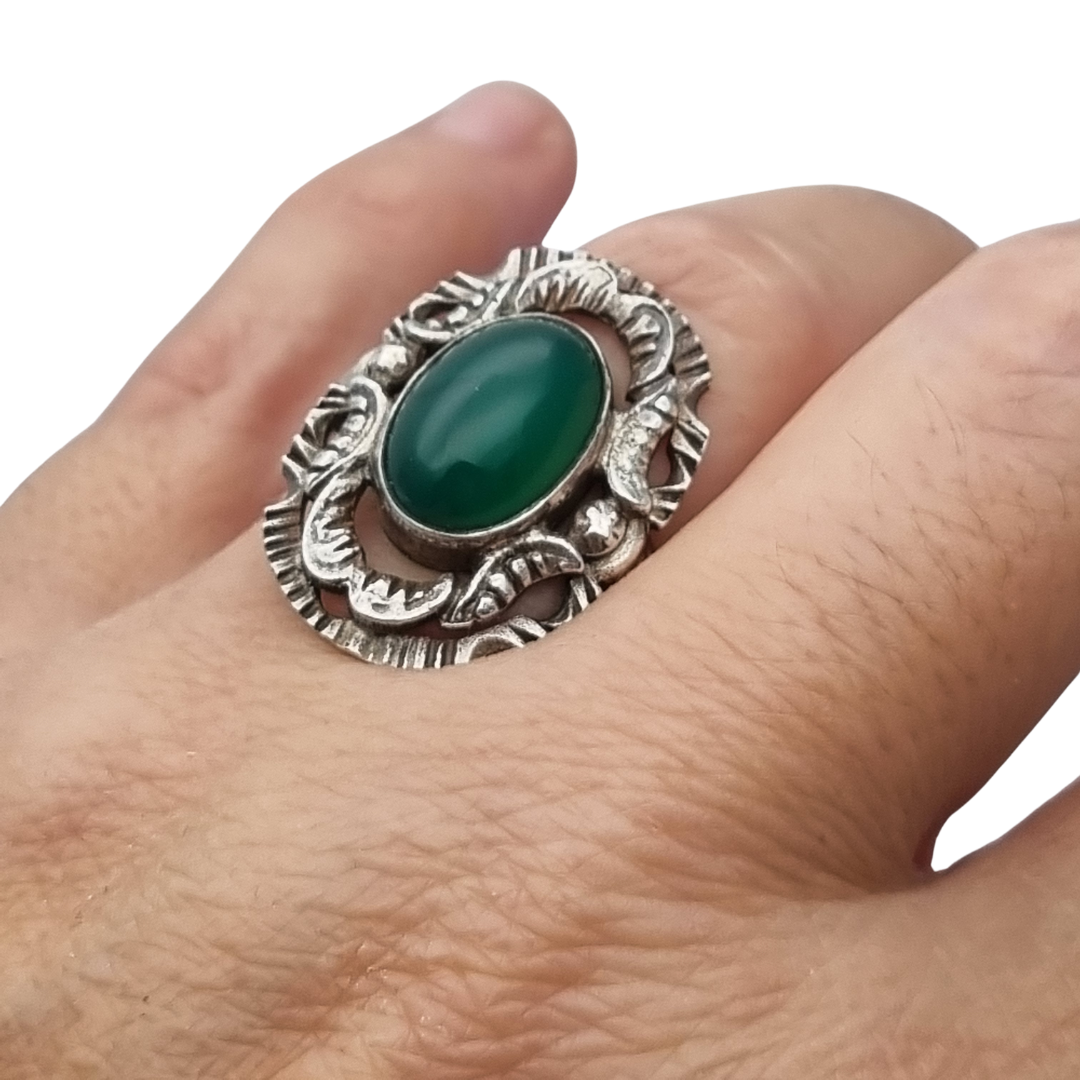 Vintage European Openwork Silver Ring with Oval Green Chalcedony Cabochon, circa 1960