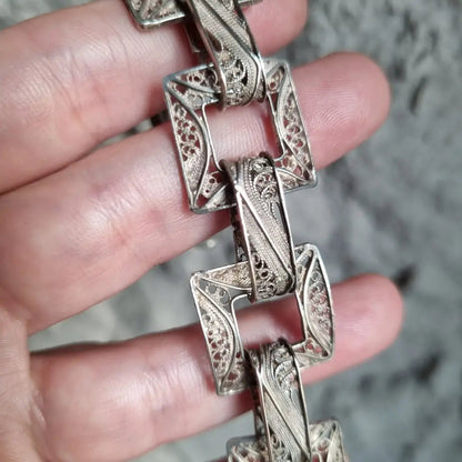 Silver filigree bracelet link bracelet. Circa 1950. Antique