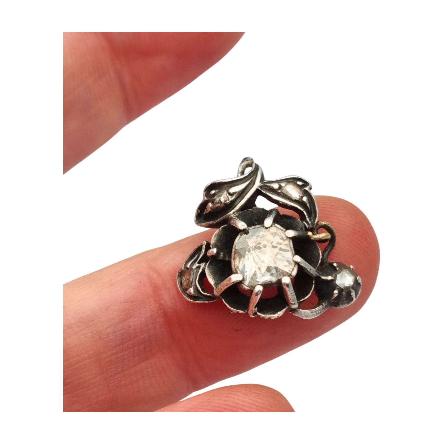 Victorian floral pendant in silver with diamonds and gold details, circa 1890